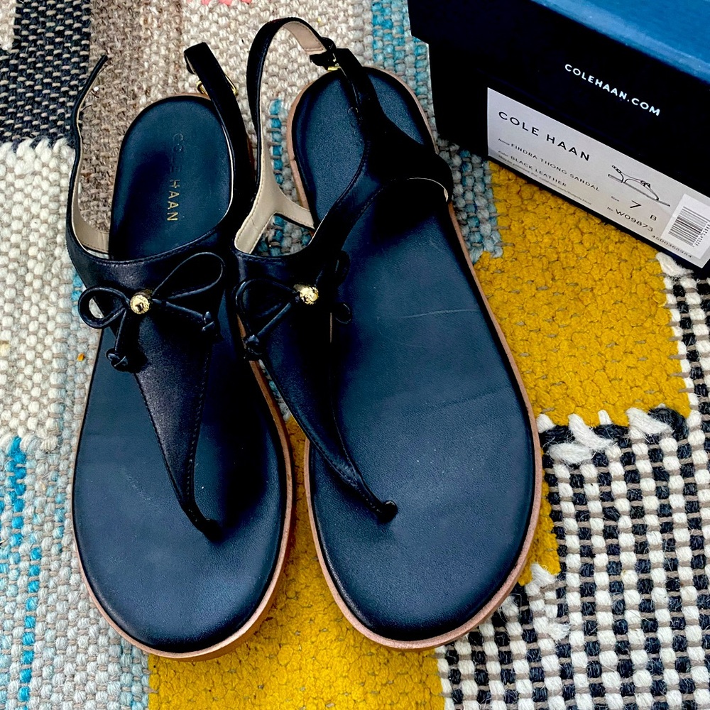 Almost new, size 7 Cole Haan sandals!